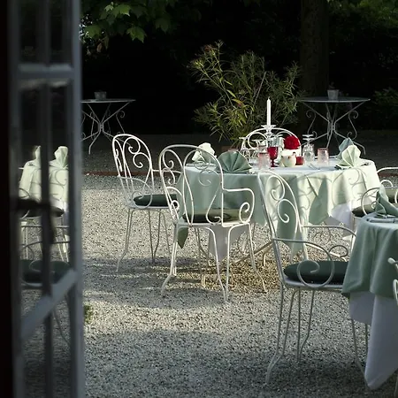 Domaine De Bassibe 3*
