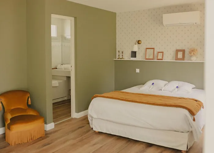 Domaine De Bassibé 3*