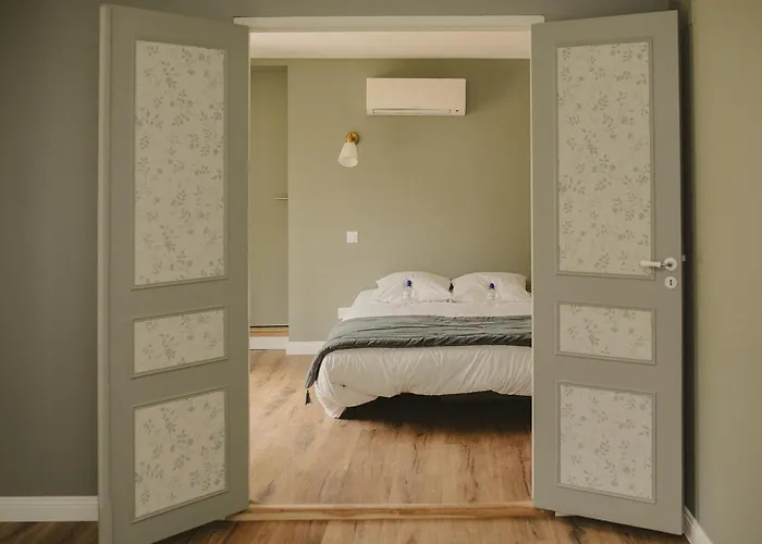 Domaine De Bassibé Bed & Breakfast Ségos