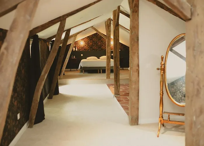 Domaine De Bassibé 3* Ségos