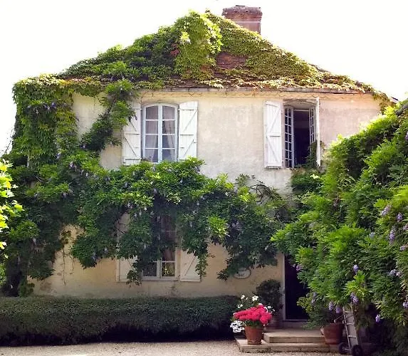 Domaine De Bassibé Bed & Breakfast Ségos