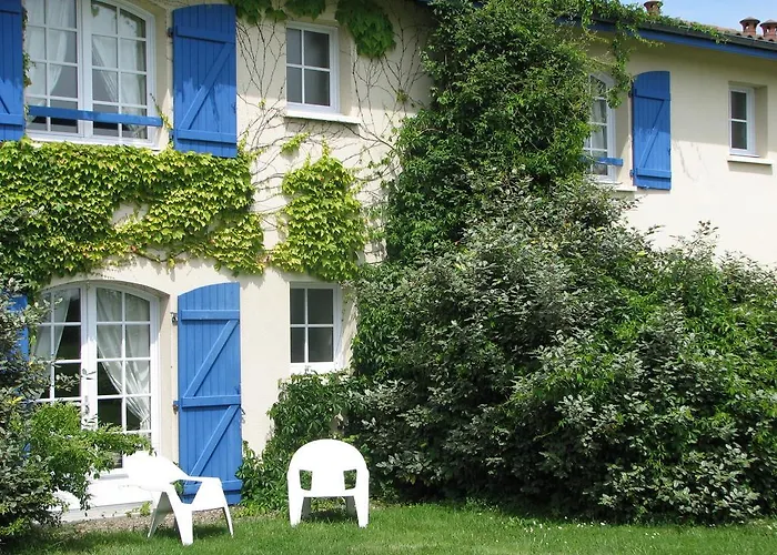 Bed & Breakfast Domaine De Bassibé