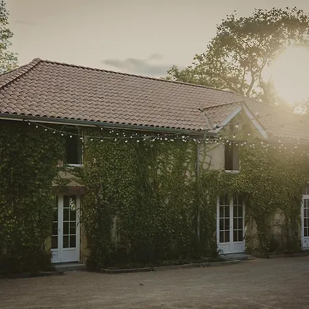 Bed & Breakfast Domaine De Bassibe Ségos