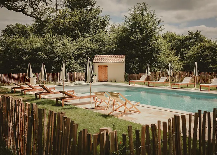 Domaine De Bassibe 3* Ségos