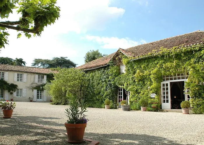 Frühstückspension Domaine De Bassibe